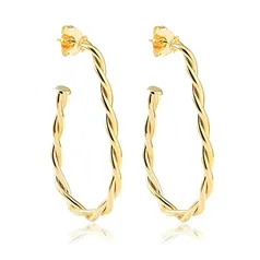 Brinco de argola com design oval e torcido folheado em ouro 18k | R$40