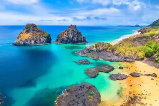 Pacote: aero + hotel para FERNANDO DE NORONHA a partir de: R$2.299,00 Set/Out/Nov/Dez 2023   