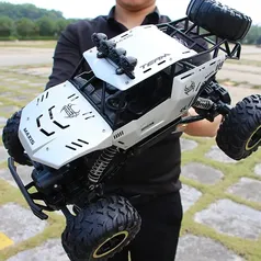 Monster Truck de controle remoto, com Tração Integral (4x4)