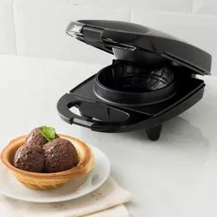 Máquina De Waffle Fun Kitchen Preta Com 2 Anos De Garantia - R$27