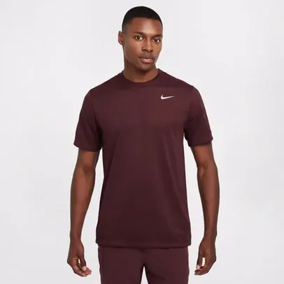 Camiseta Nike Dri-FIT Legend, Masculina - Vermelho