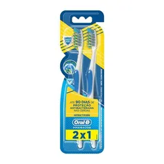 Escova Dental Oral-B Pro-Saúde Antibacteriana 35 2 Unidades