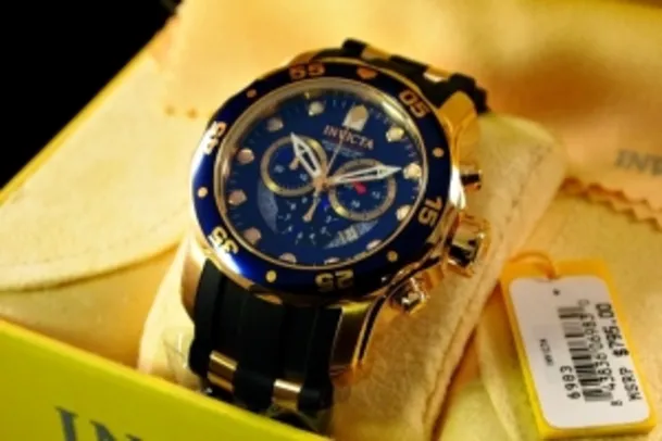 Invicta Men?s 6983 Pro Diver Collection Chronograph Blue Dial Black Polyurethane Watch