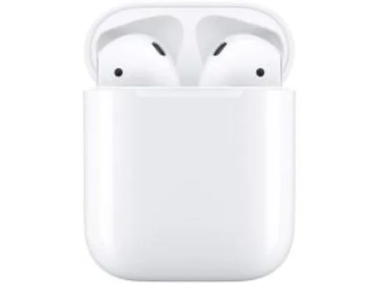 Apple AirPods com estojo de recarga R$899