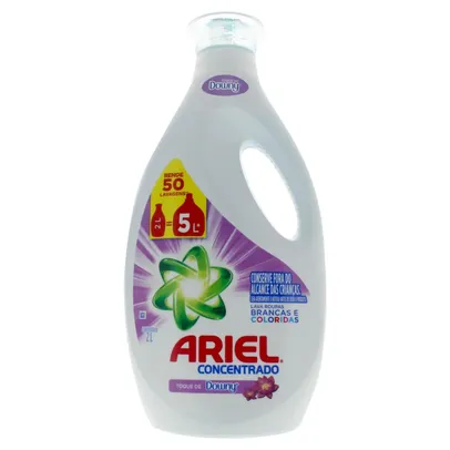 Sabão concentrado Ariel Roupas Brancas e Coloridas Toque de Downy frasco 2 L | R$15