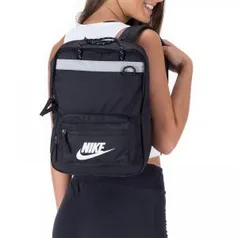 Mochila Nike Tanjun R$99