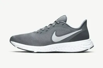 Tênis Nike Revolution 5 masculino | R$150