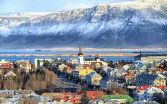 Voos para Keflavik, na Islândia, saindo do Rio de Janeiro. Ida e volta, com taxas incluídas, a partir de R$3.096
