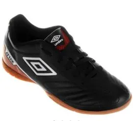 Chuteira Futsal Umbro Attak 2 - Preto e Branco | R$90