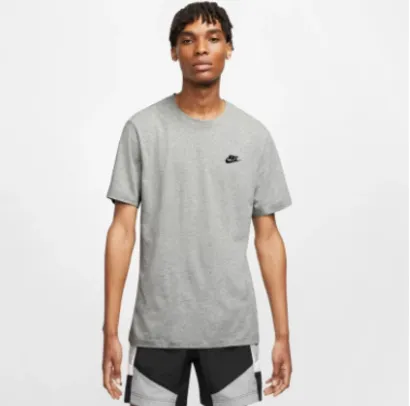 Camiseta Nike Sportswear Club Masculina