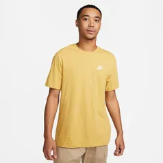 Camiseta Nike Sportswear Club Masculina [Links na Descrição]