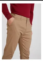 Hering Calça Básica Masculina Chino Com Elastano 