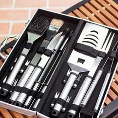 Conjunto de Utensílios para Churrasco Inox com 18 peças - La Cuisine | R$ 200,00