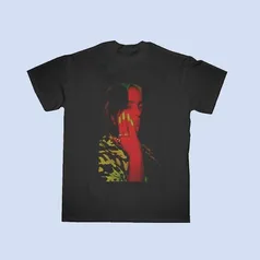 Billie Eilish Camiseta Billie Eilish - Red Photo Stay Home - Black M | Preta