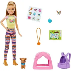 Barbie Leva dois Playset de Camping com Stacie Doll (~9 in), Puppy, Pet Tent, Pet Carrier, Sticker S