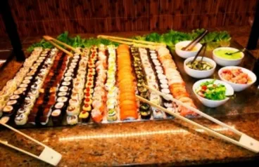 [Peixe Urbano/Belo Horizonte] Sushi Gami: Sushi do Buffet de Frios. Escolha entre Niguiri, Maki ou Uramaki! por R$ 0,02