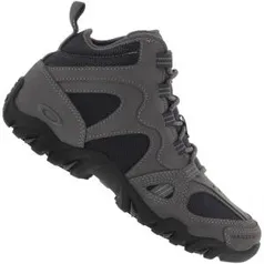 Bota Oakley Shactor Mid - Masculina R$280