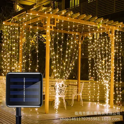 3 X1 Metros de Cortina de LED 100 leds + Painel Solar