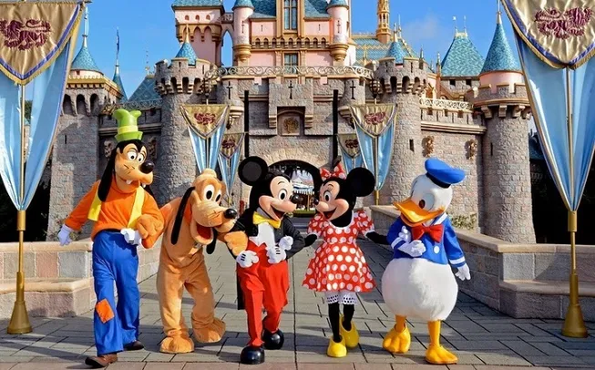 Pacote de Viagem Disneyland Califórnia - 2023 e 2024