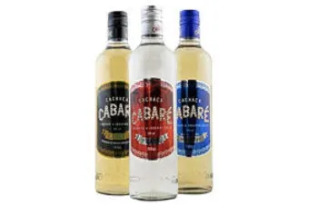 Cachaça Cabaré Prata Ouro e Amburana | R$80