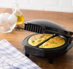 Omeleteira Preto 220v - Fun Kitchen - R$50