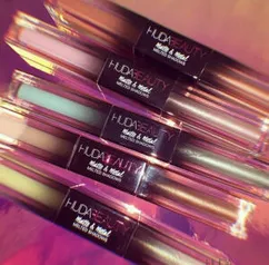 Sombra matte & metal Huda Beauty 5 peças | R$166