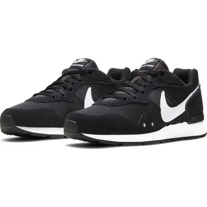 Tênis Nike Venture Runner masculino | R$212