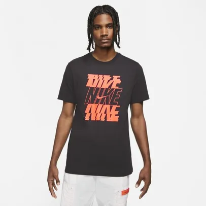 Camiseta Nike Sportswear Masculina | Nike.com
