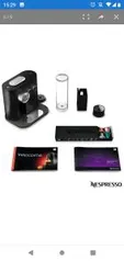 Cafeteira bluetooth Nespresso Expert preta para café espresso