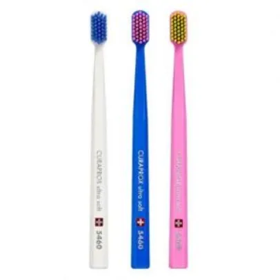 Três unidades escova Dental Curaprox - R$48,00