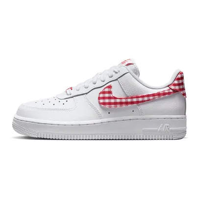 Tênis Nike Air Force 1 ´07 Feminino (N 36)