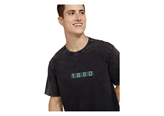 Camiseta Masculina Em Algodão Com Lavanderia Estonada