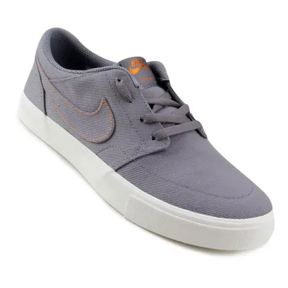 Tênis Nike SB Solarsoft Portmore II Feminino