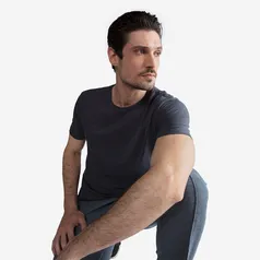 ( 4 UN, R$ 34 cada ) - Tech T-Shirt Modal Masculina - Grafite