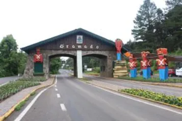 Gramado [passagem + hospedagem] a partir de R$ 440 por pessoa