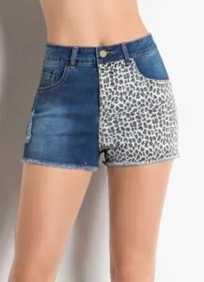 Janine - Short Jeans Azul com Estampa de Onça | R$20