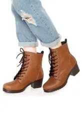 Botas femininas com 40% off na Dafiti