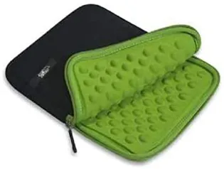 Case 9.7" Preto e Verde Force Line | R$26