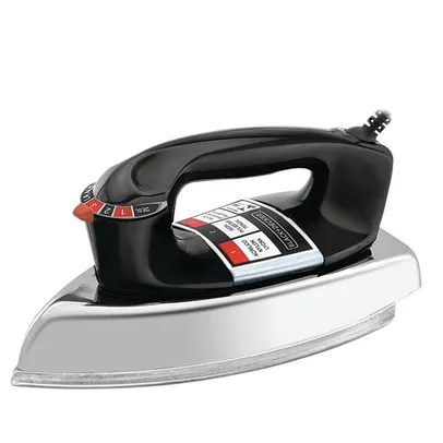 Ferro Seco Black &amp; Decker com Base de Alumínio VFA-1110 Preto Prata 220V