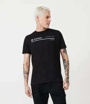 Camiseta Regular em Meia Malha com Estampa PlayStation e Ideogramas Preto