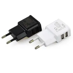 Carregador com entrada USB dupla | R$ 0,27