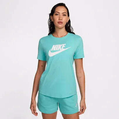 Camiseta Nike Sportswear Essentials Feminina Tam PP