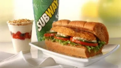 [SUBWAY] No dia 16/03 Pague 1 lanche e leve 2!