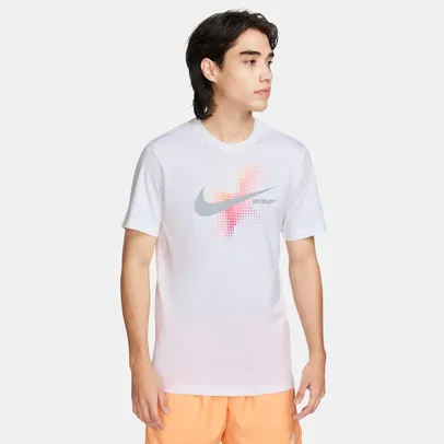 Camiseta Nike Sportswear 6MO Swoosh Masculina [Tam.: G3 M e GG]