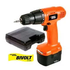 Furadeira/Parafusadeira à Bateria Black&Decker CD121K-BR Bivolt c/ Maleta Plástica - 12V - R$179,90