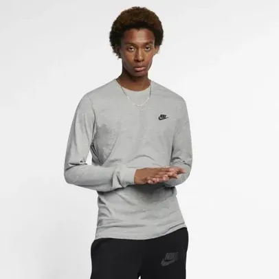 Saindo por R$ 117: Camiseta Nike Sportswear  | Pelando