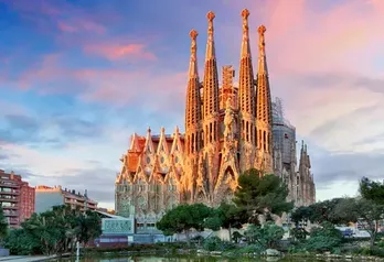 Aéreo + hotel para Barcelona a partir de R$ 1754 - Set a out/2023