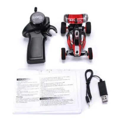 Carrinho de corrida de controle Banggood com carregamento via USB - R$44