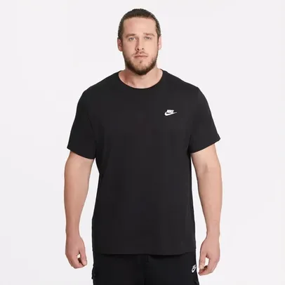 Camiseta Nike Sportswear Club Masculina - Preta