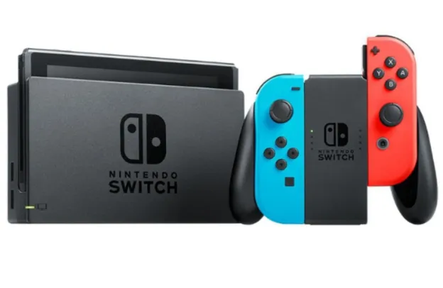 Console New Nintendo Switch 32GB com Joy-Con | R$2.039